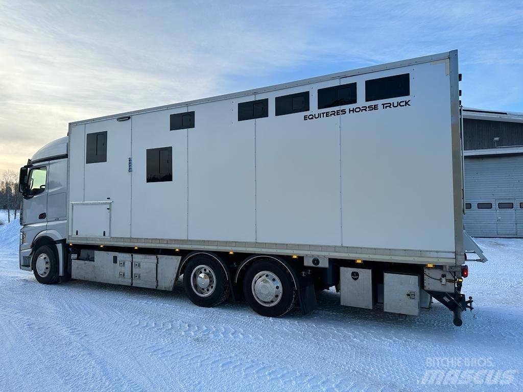 Mercedes-Benz Actros Lastbiler til dyretransport