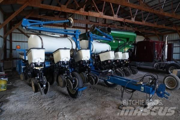 Kinze 3200 12R30 Plantemaskiner