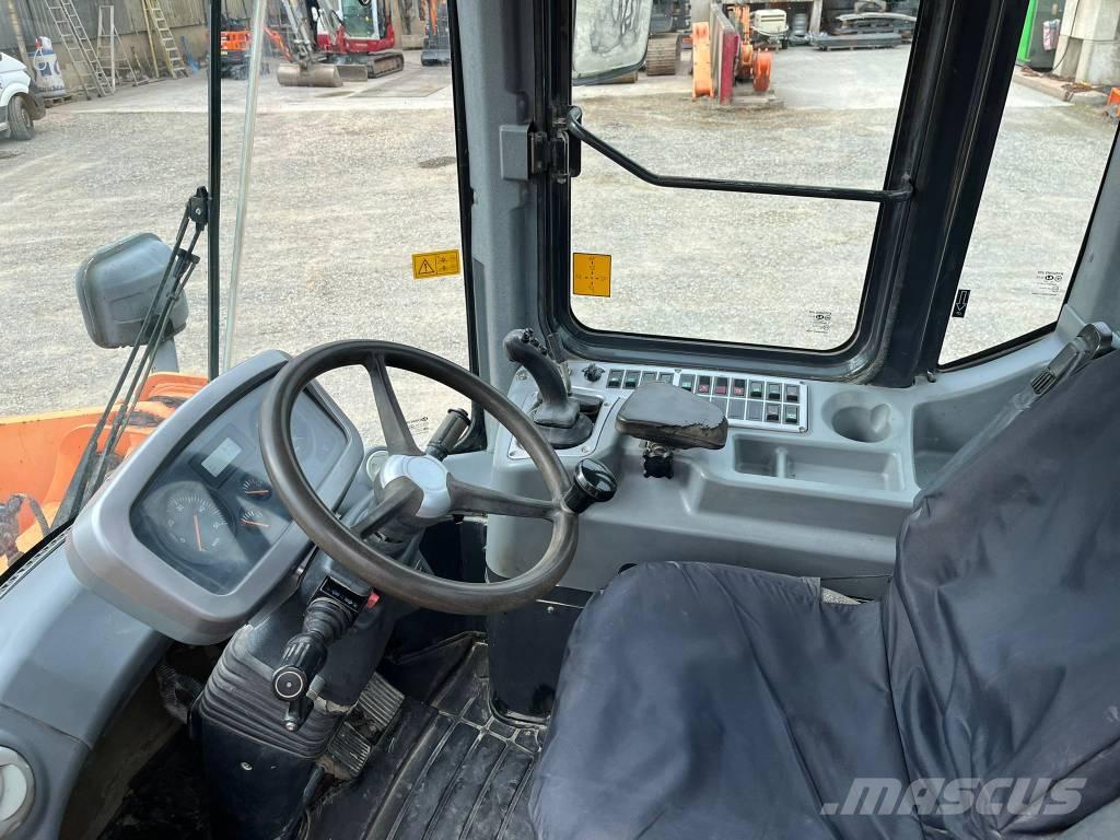 Doosan DL 200 Læssemaskiner på hjul