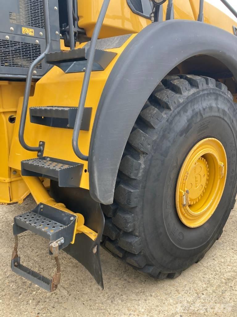Bell B45E 6x6 Terrængående lastbiler