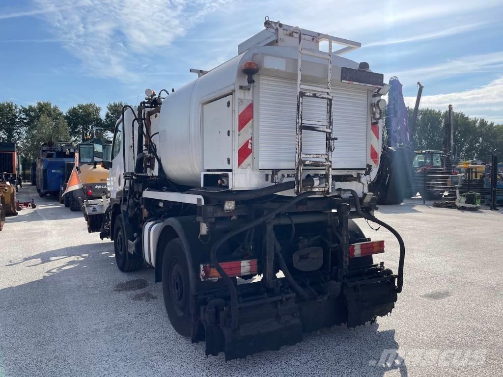 Unimog U20 Bluetec 5 Bitumen maskiner