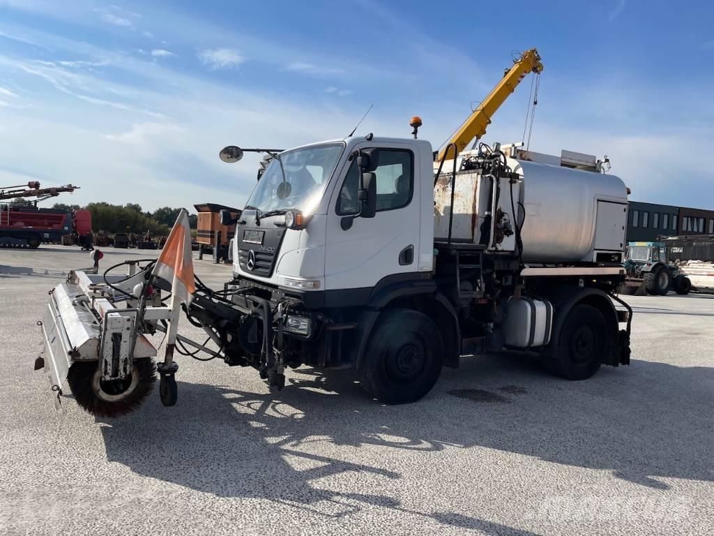 Unimog U20 Bluetec 5 Bitumen maskiner