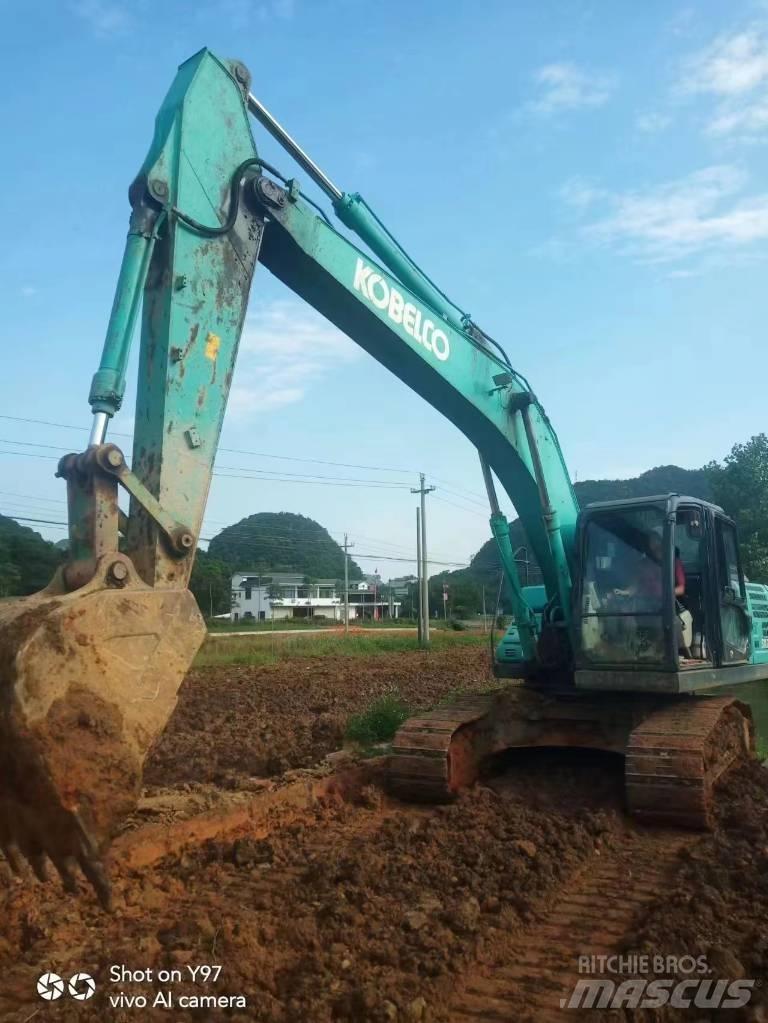 Kobelco SK200-10 Gravemaskiner på larvebånd