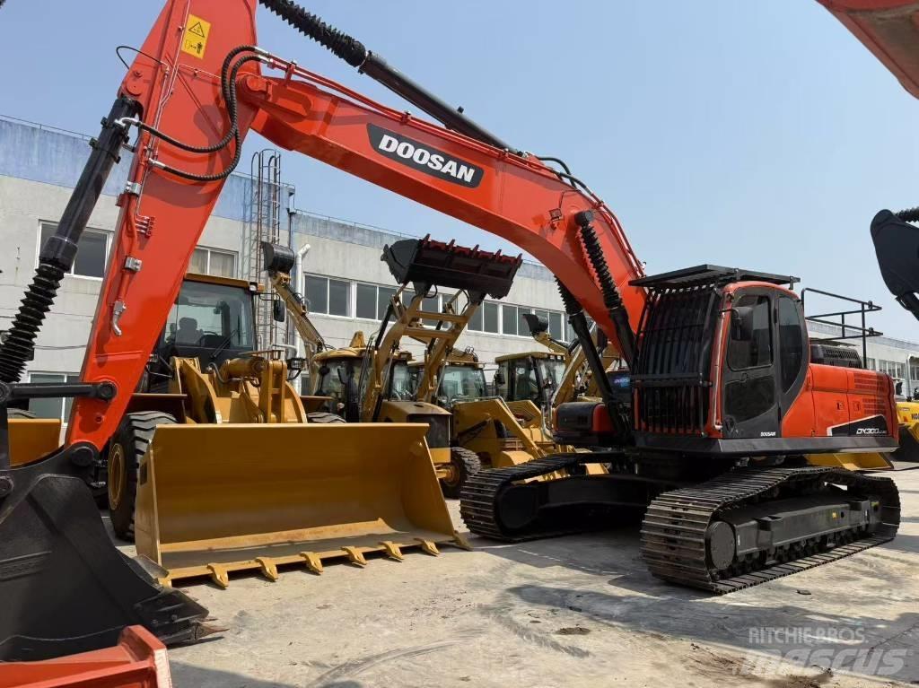 Doosan DX 300 LC Gravemaskiner på larvebånd
