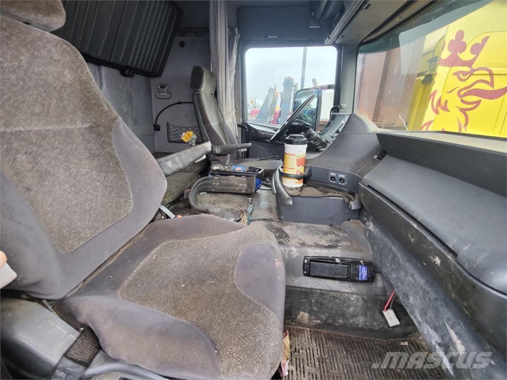 Scania G124 Lastbil med kran