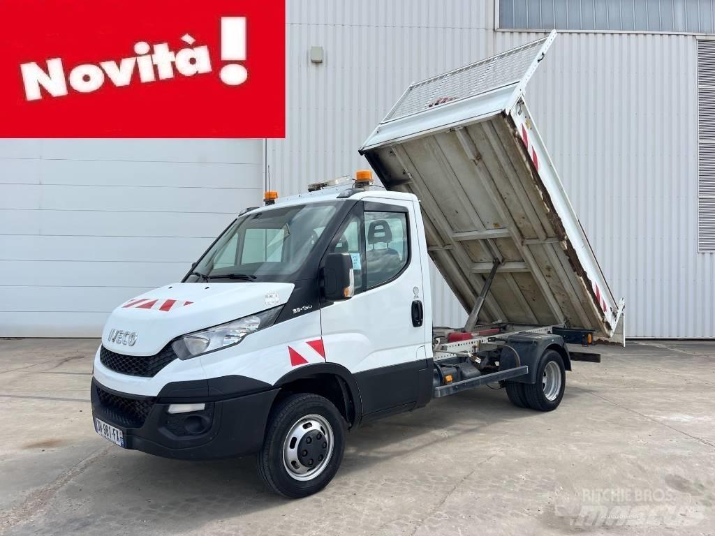 Iveco Daily 35-130 Lastbiler med tip