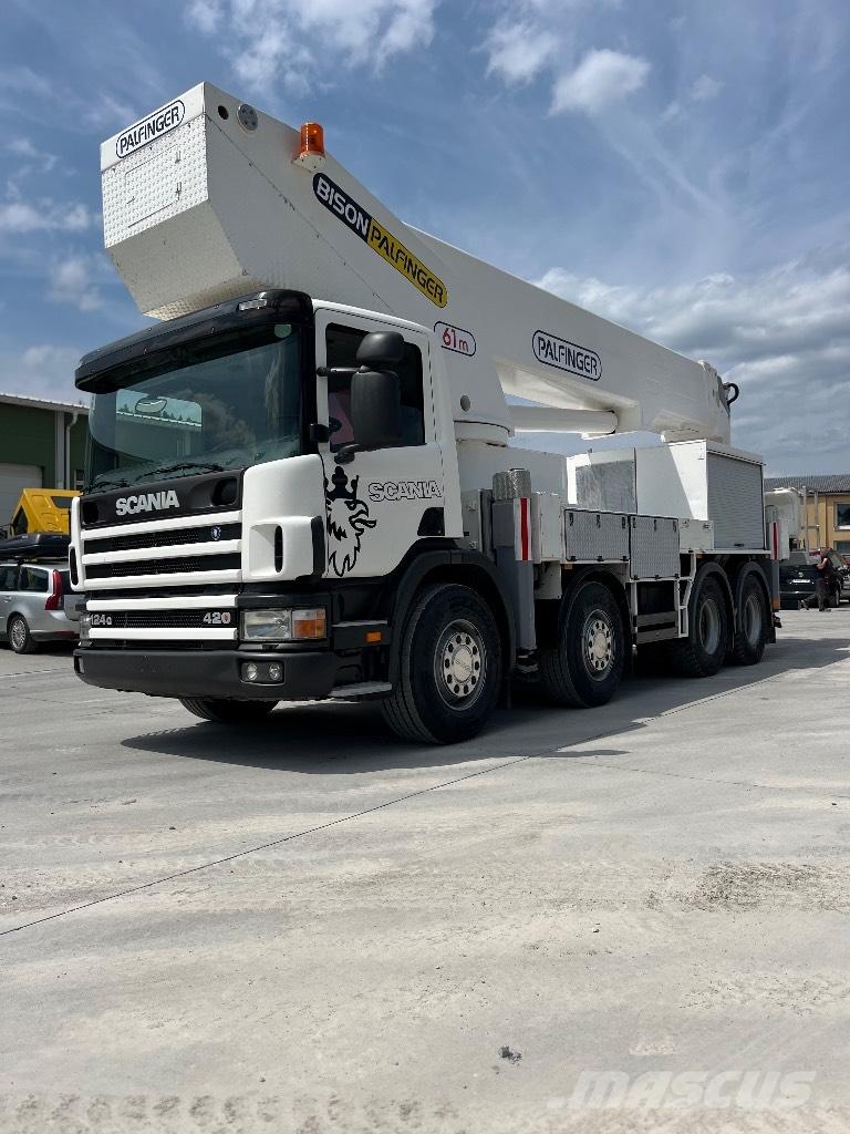 Scania 124 G 420 Lastbil med kran