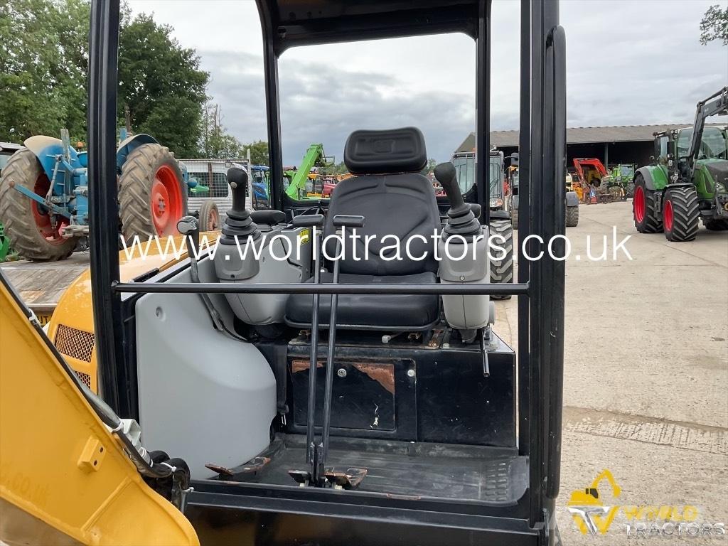 CAT 302.7 D CR Minigravemaskiner