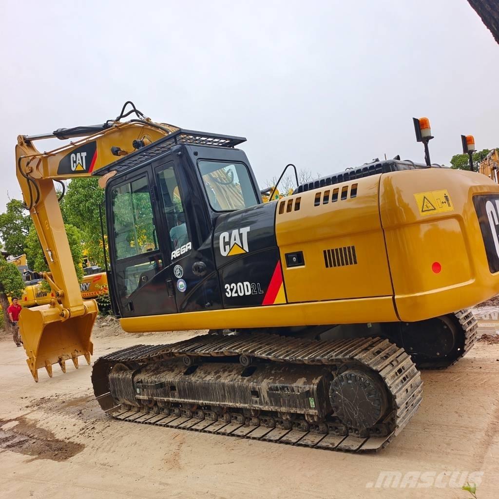 CAT 320 D2L Gravemaskiner på larvebånd