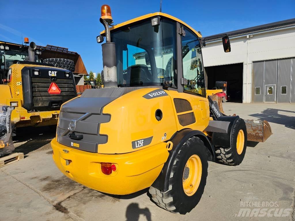 Volvo L 25 F Læssemaskiner på hjul