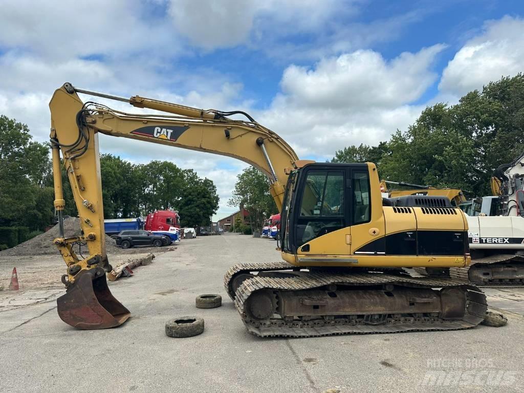 CAT 318 C L Gravemaskiner på larvebånd