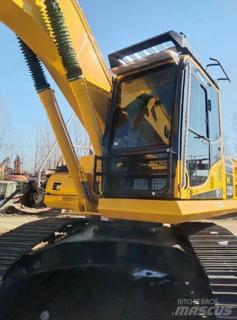 Komatsu PC 220-8 Gravemaskiner på larvebånd