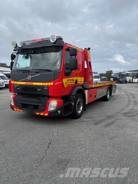 Volvo FE 320 Autotransportere / Knæklad