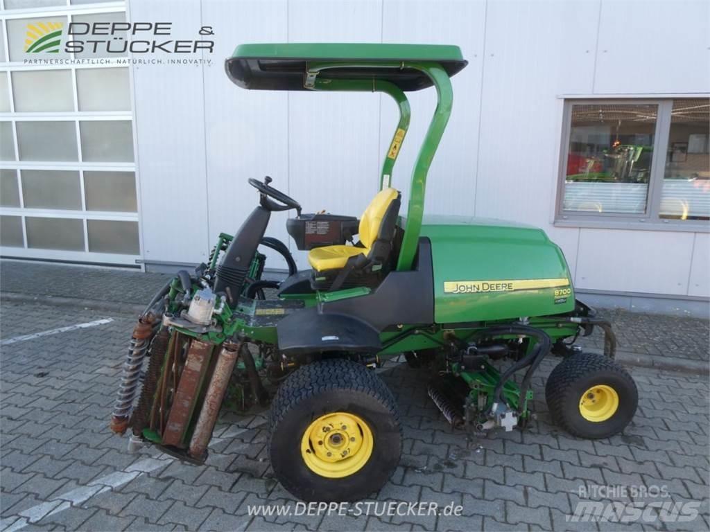 John Deere 8700 Græsslåmaskiner