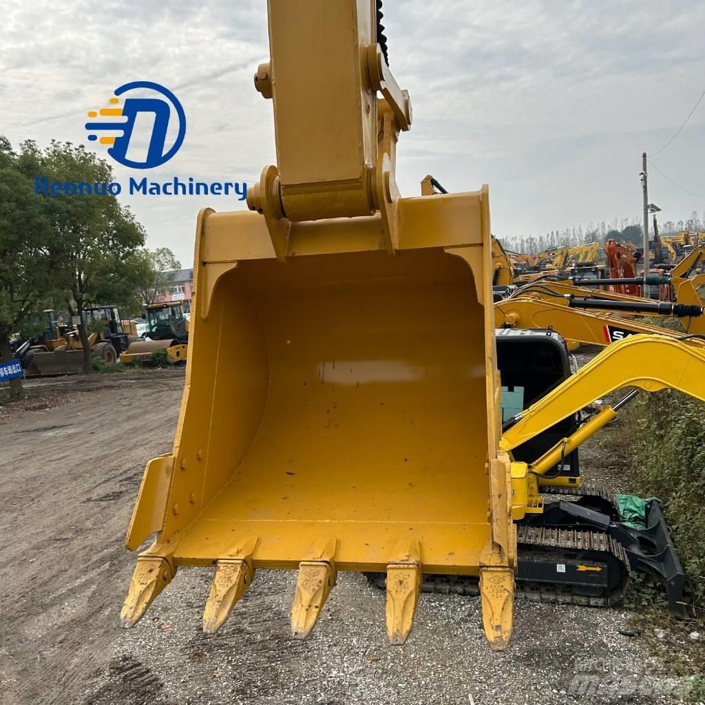 CAT 320D2 Gravemaskiner på larvebånd