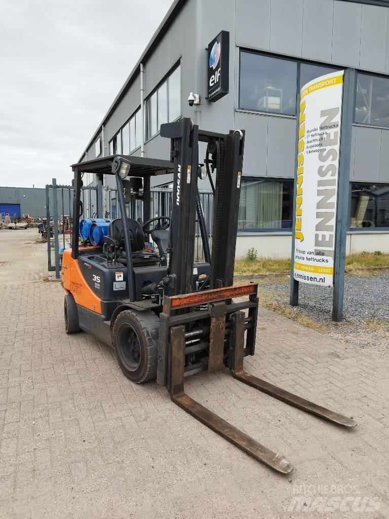 Doosan G35 C-5 LPG gaffeltrucks