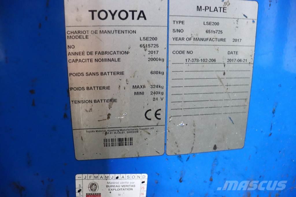 Toyota LSE200 Plukketruck, lav