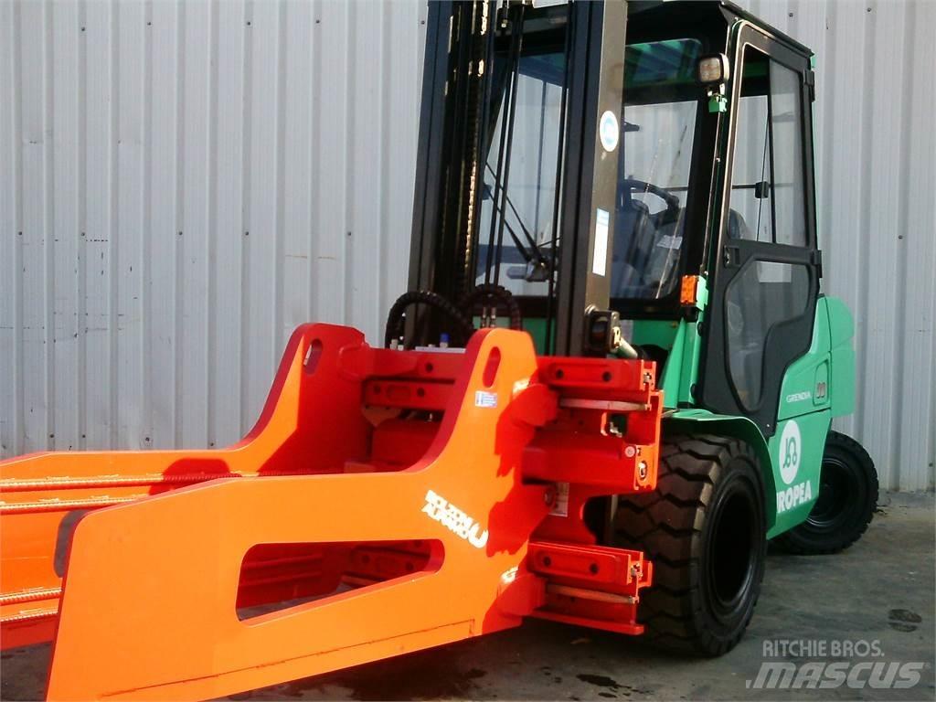 Mitsubishi FD30NTD Diesel gaffeltrucks