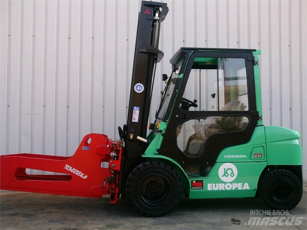 Mitsubishi FD30NTD Diesel gaffeltrucks