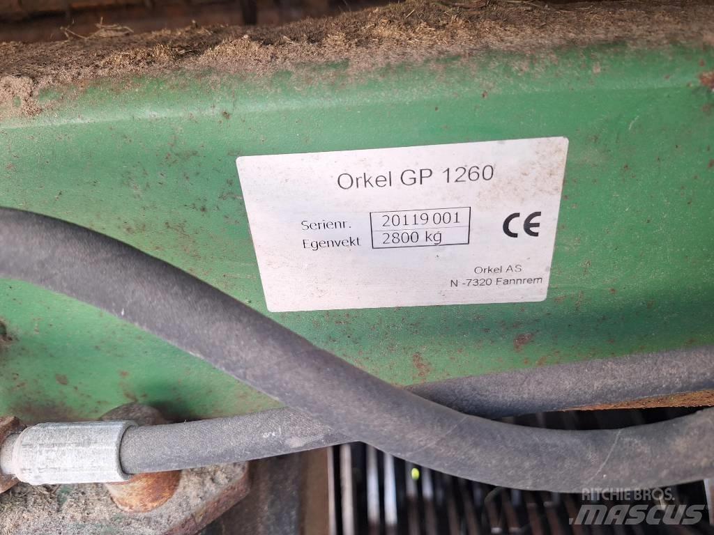 Agronic 1302 RR Rundballe-pressere