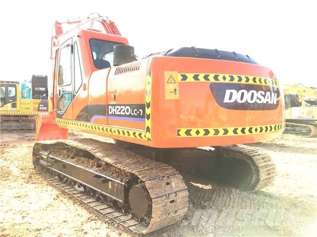 Doosan dh220lc-7 Gravemaskiner på larvebånd