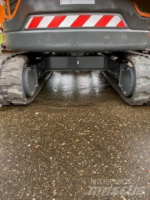 Develon DX63-3 Minigravemaskiner