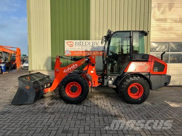Kubota R 082 Læssemaskiner på hjul