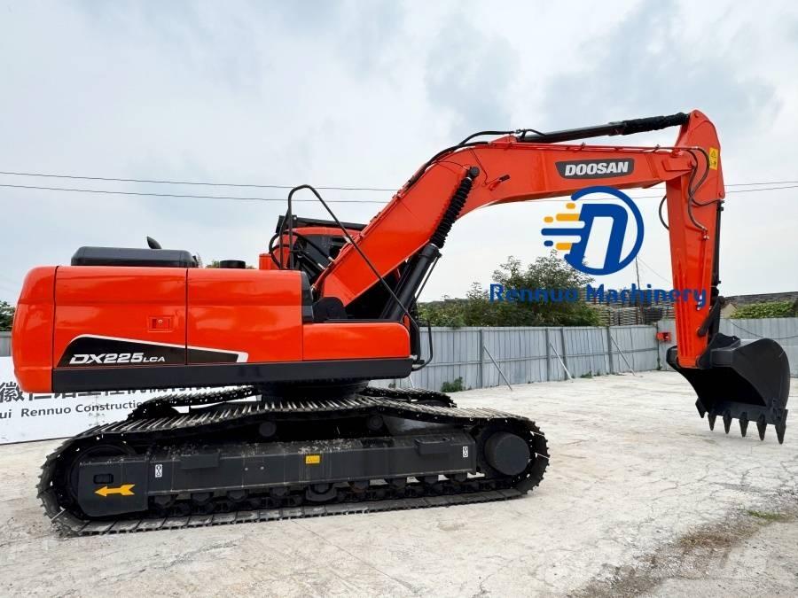 Doosan DX 225 LCA Gravemaskiner på larvebånd