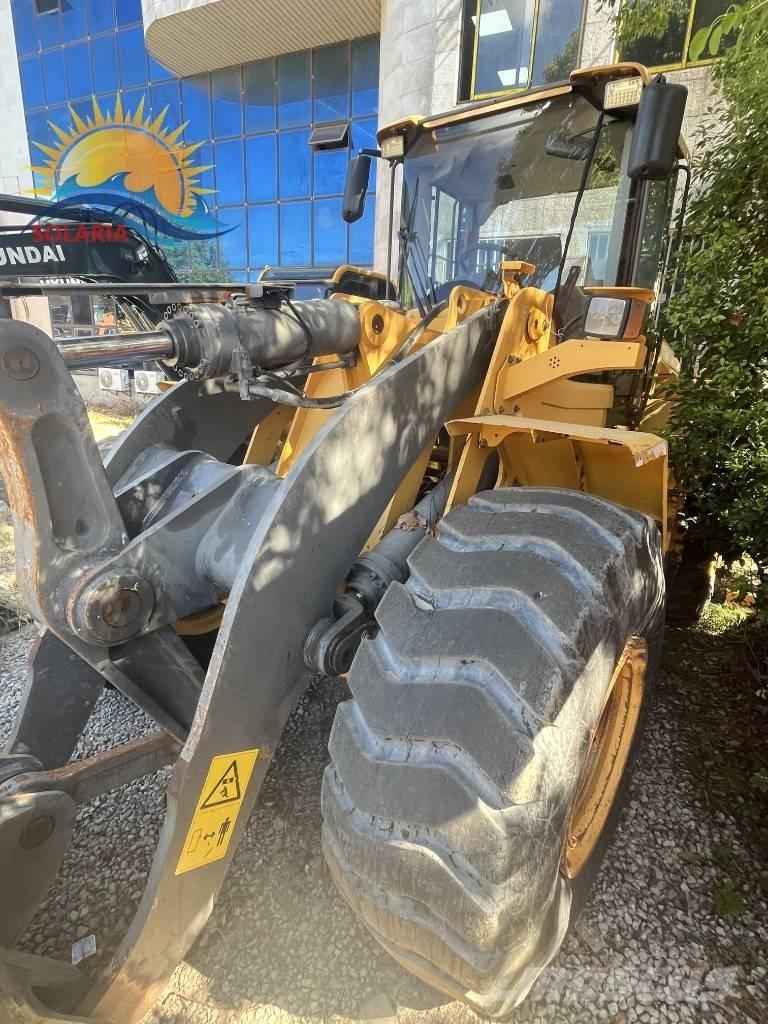 Volvo L 120 Læssemaskiner på hjul