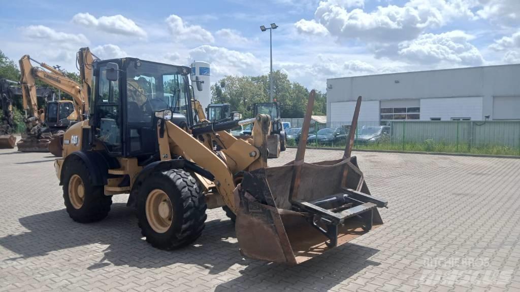 CAT 908 M Læssemaskiner på hjul
