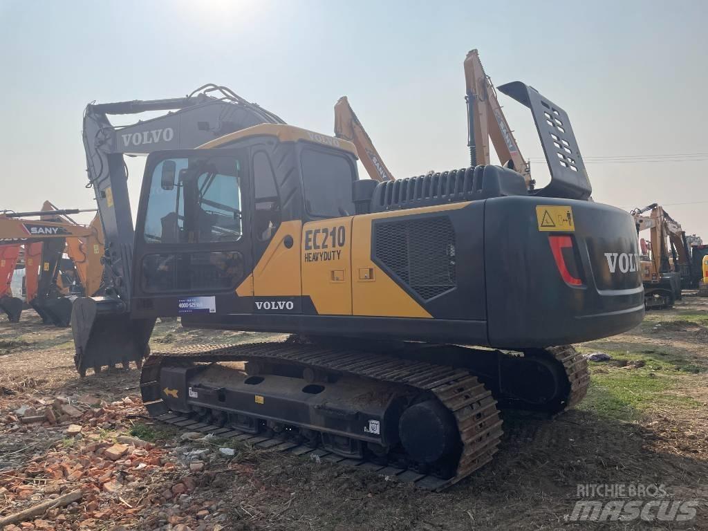 Volvo EC 210 Gravemaskiner på larvebånd
