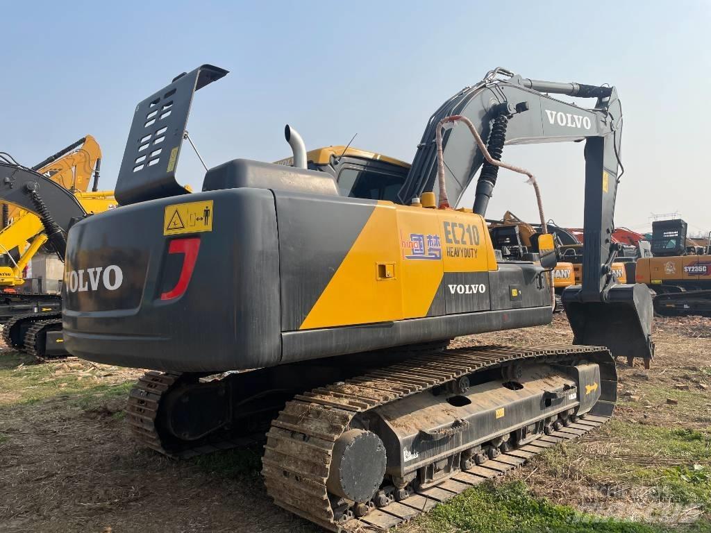 Volvo EC 210 Gravemaskiner på larvebånd