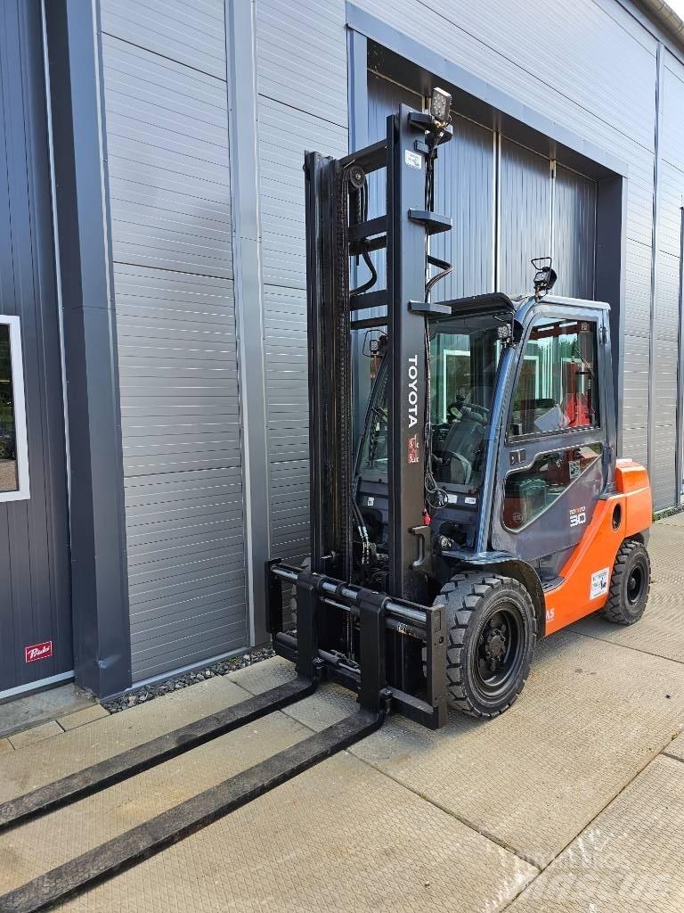 Toyota 8 FD 30 Diesel gaffeltrucks