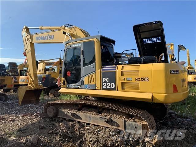 Komatsu PC 220-8 Gravemaskiner på larvebånd