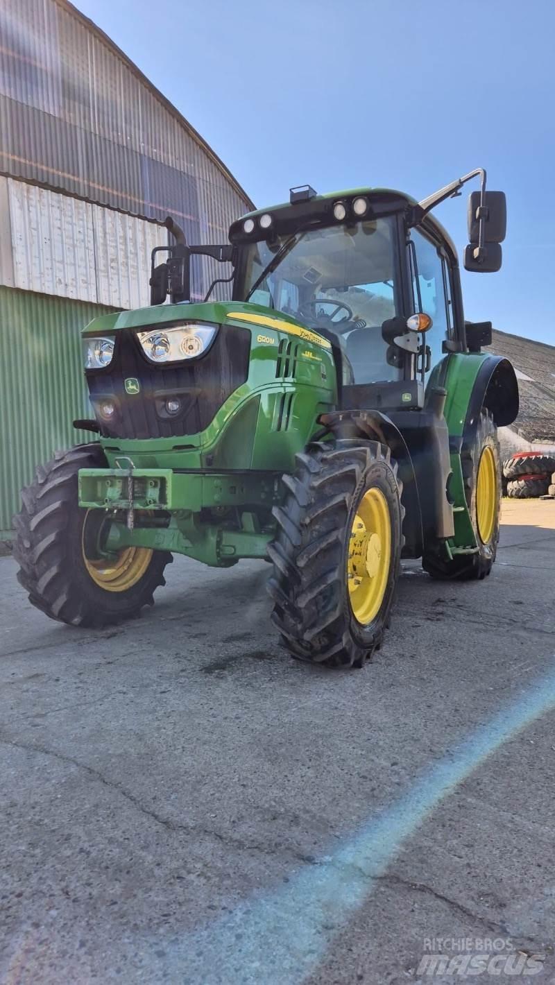 John Deere 6120 M Traktorer