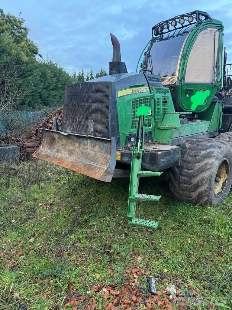 John Deere 1510G Udkørselsmaskiner