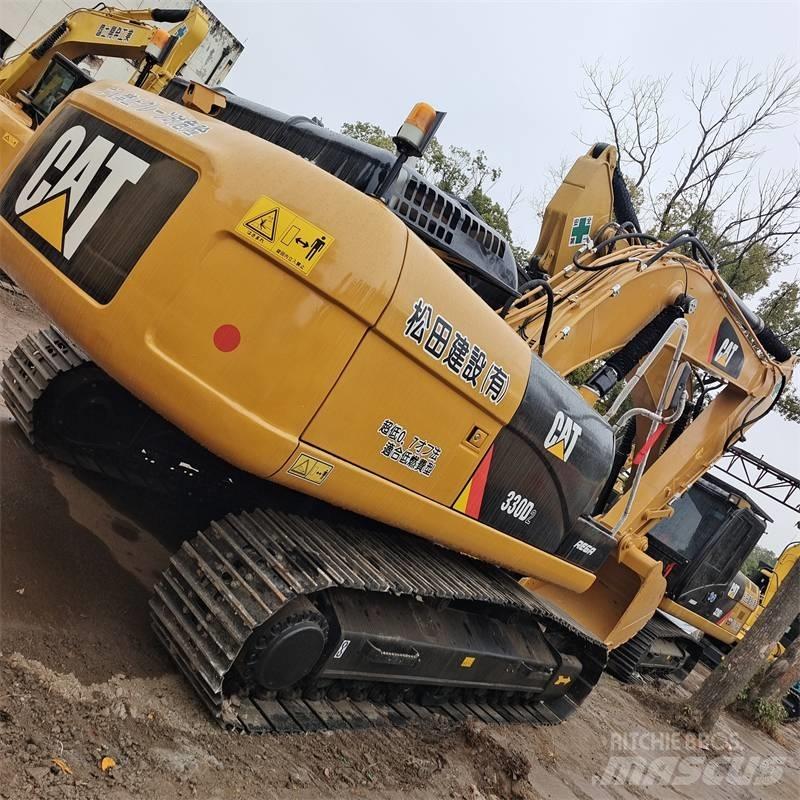 CAT 330 D Gravemaskiner på larvebånd
