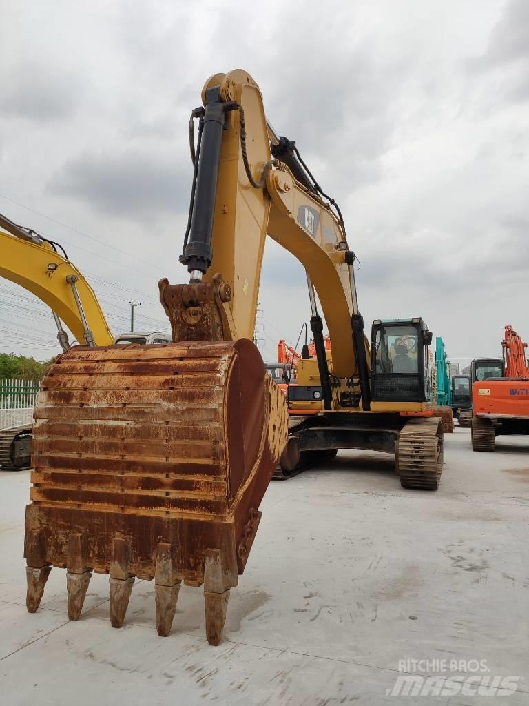 CAT 349 D Gravemaskiner på larvebånd
