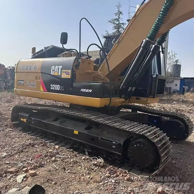 CAT 320 D2L Gravemaskiner på larvebånd