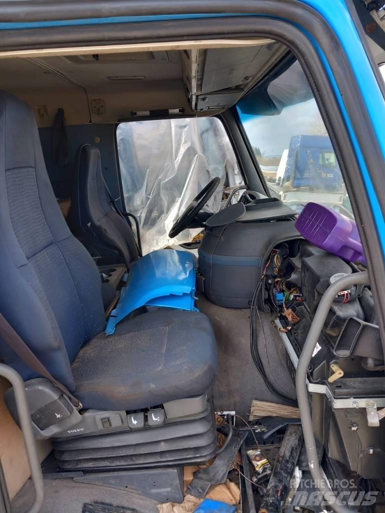 Volvo FM 9.320 Kabiner og interiør