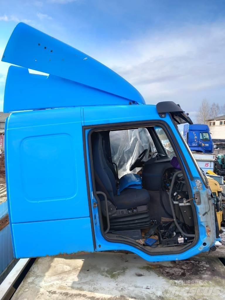 Volvo FM 9.320 Kabiner og interiør