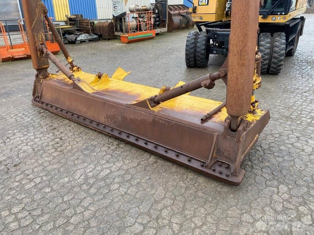 CAT D65 PX Klinger