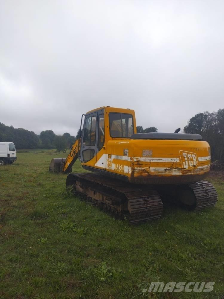 JCB JS 130 Gravemaskiner på larvebånd
