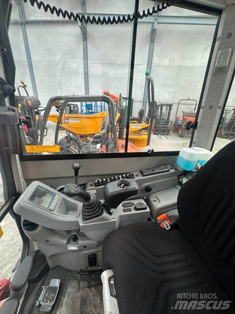 Takeuchi TB 325 R Minigravemaskiner