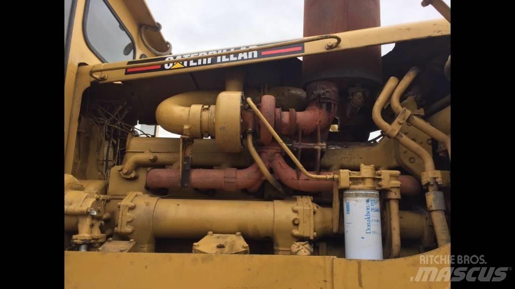 CAT D 9 H Gear