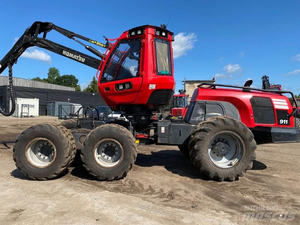 Komatsu 911 Skovningsmaskiner