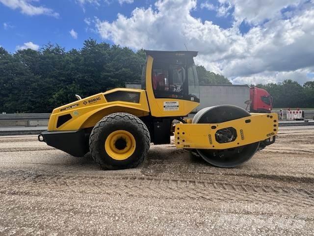 Bomag BW 213 BVC-5 Jordvibrationstromler