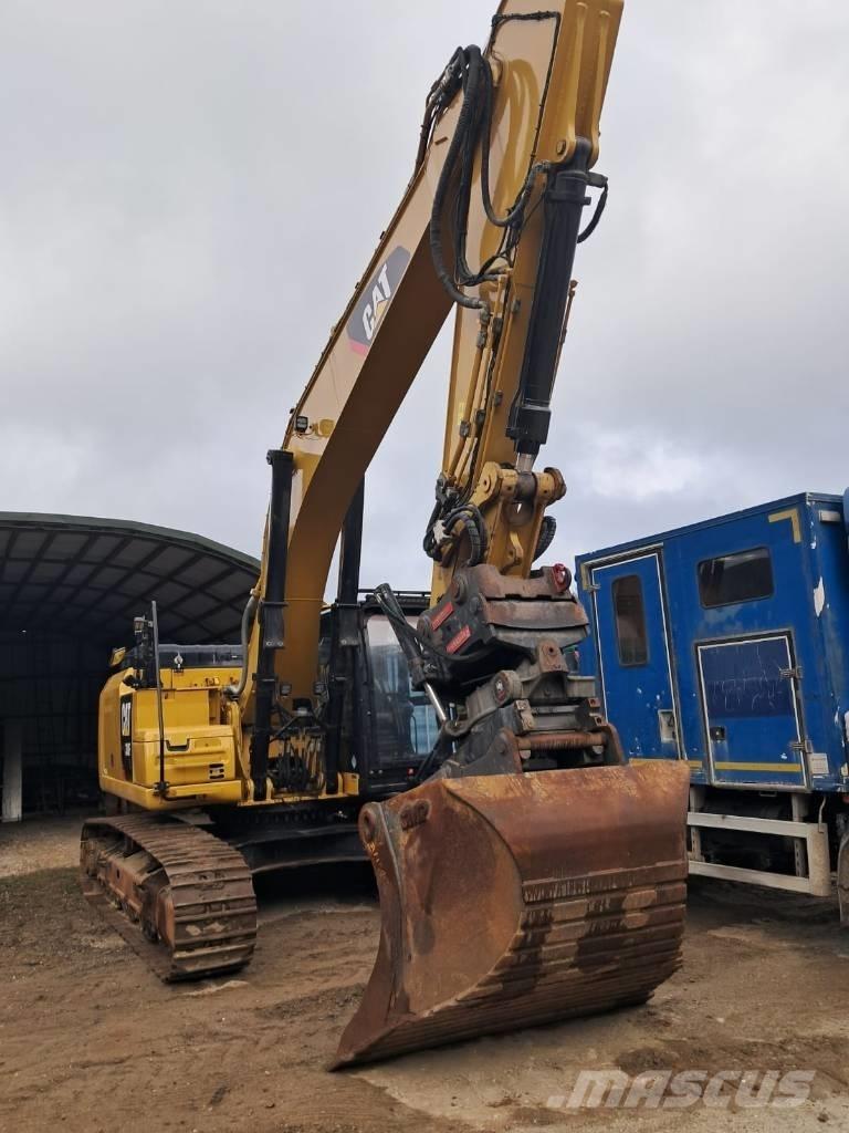 CAT 330FL Gravemaskiner på larvebånd