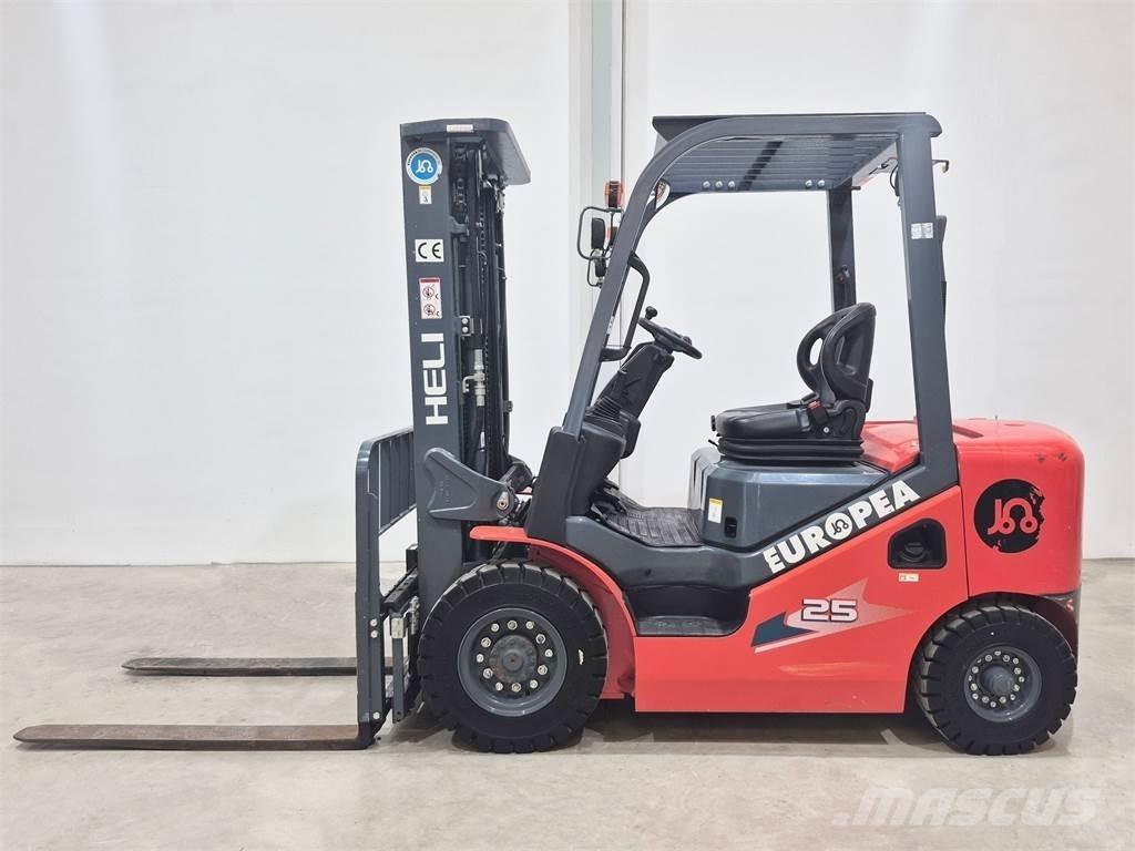 Heli CPCD25 KU21H Diesel gaffeltrucks