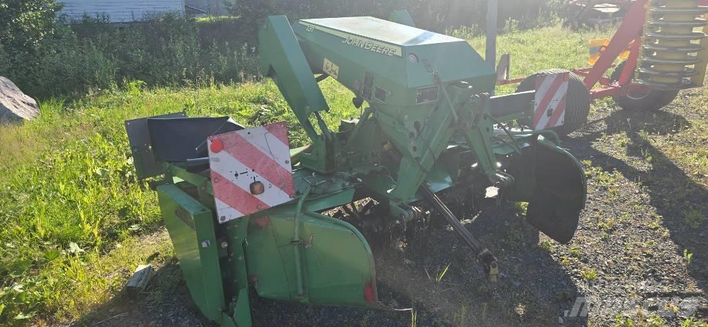 John Deere 131 Kombihøstere